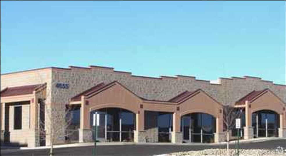 More Photos Of 4675 Town Center Dr, Colorado Springs Warehouse For Lease