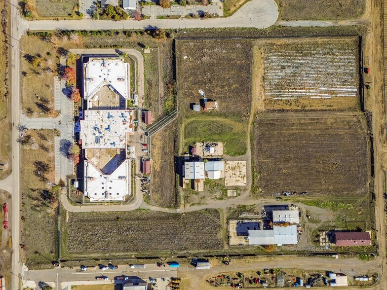 More Photos Of 185 W Gale Ave, Coalinga Correctional Facility For Sale