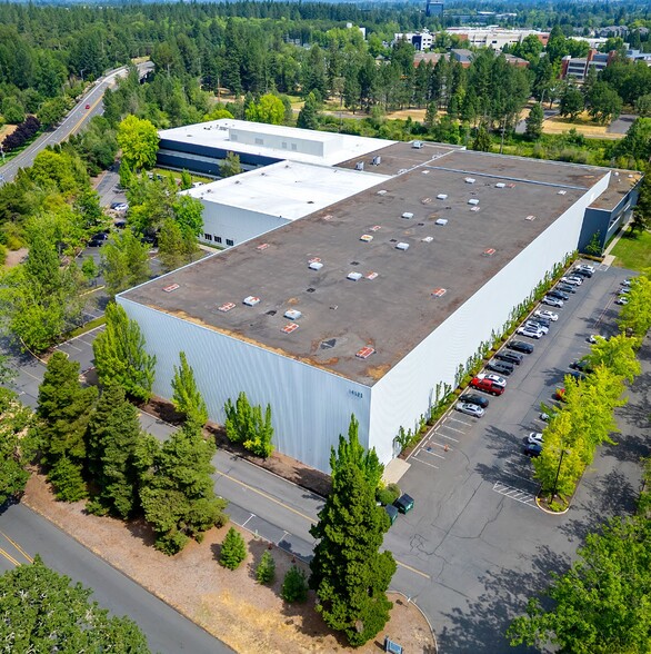 More Photos Of 14523 SW Millikan Way, Beaverton Light Distribution For Lease