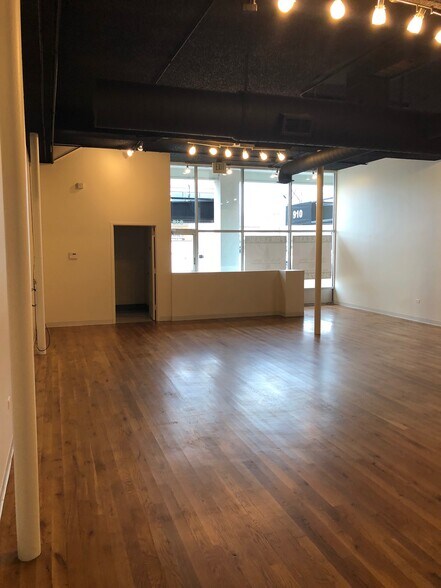 More Photos Of 910-948 W 8th Ave, Denver Storefront For Lease