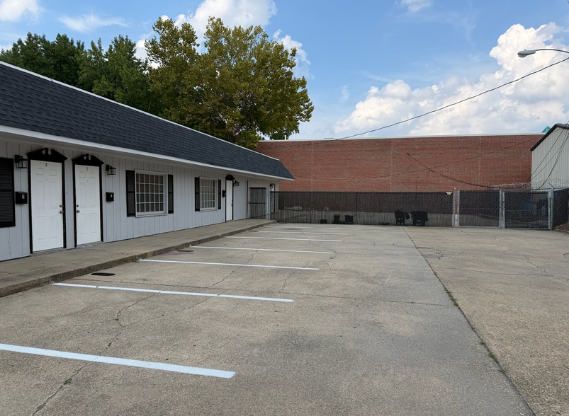 More Photos Of 1806 Hayward Ave, Chesapeake Loft Creative Space For Sale