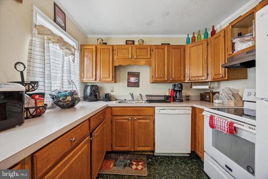 More Photos Of 413 N Pine St, Langhorne Apartments For Sale