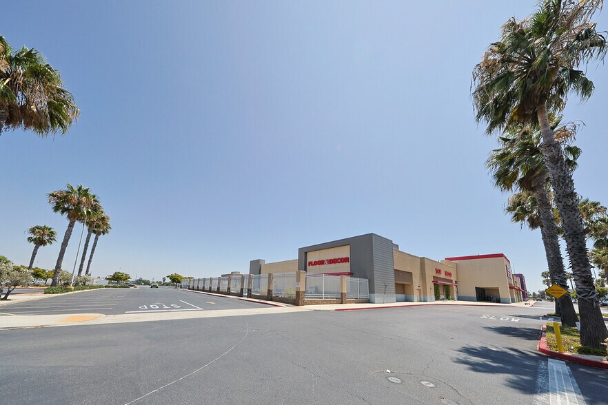 More Photos Of 500-506 Carson Town Ctr N, Carson General Retail For Sale