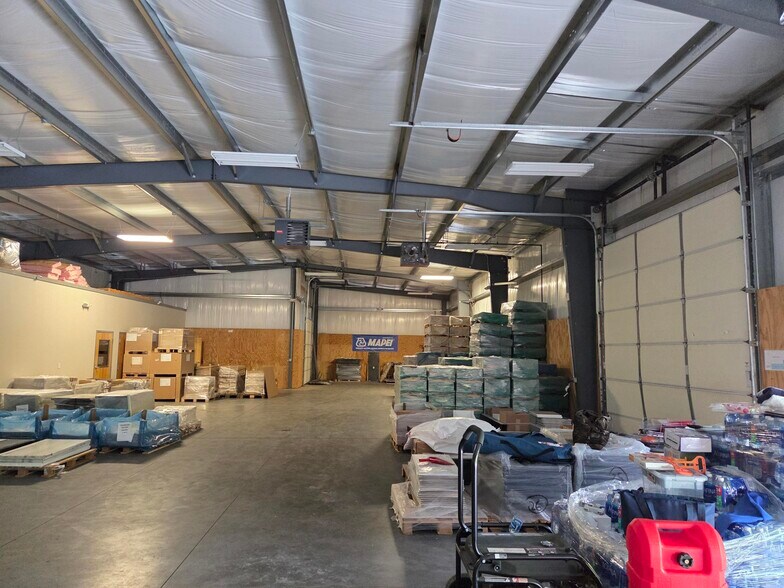 More Photos Of 5182 Boylston Hwy, Mills River General Retail For Lease
