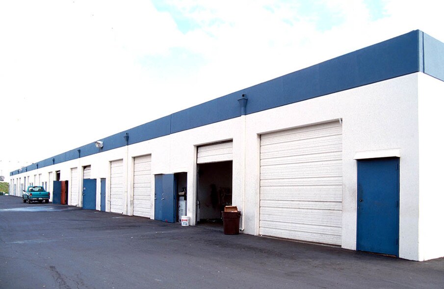 More Photos Of 4888 Ronson Ct, San Diego Manufacturing For Lease