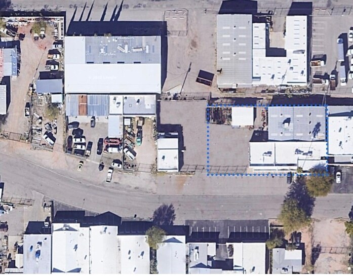More Photos Of 2019 E 17th St, Tucson Warehouse For Lease