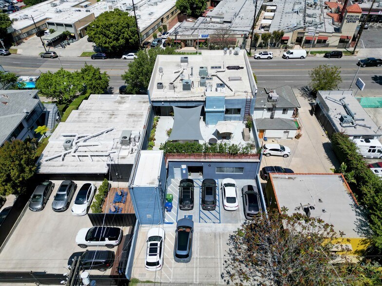 More Photos Of 11426 Ventura Blvd, Studio City Loft Creative Space For Sale