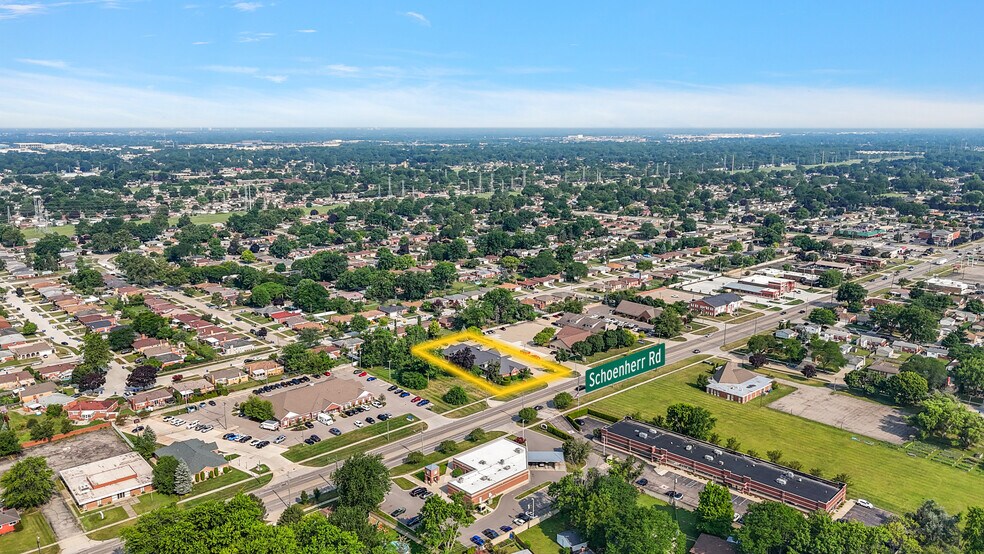 More Photos Of 30117 Schoenherr Rd, Warren Medical For Lease