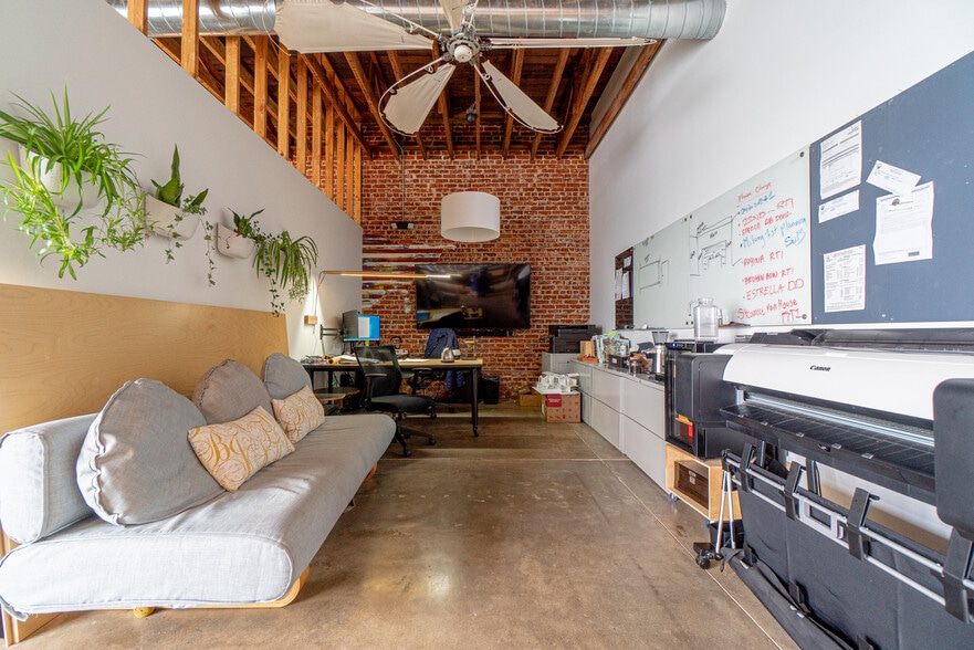 More Photos Of 821 Lime Ave, Long Beach Loft Creative Space For Sale