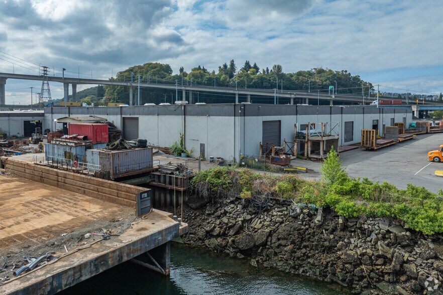 Primary Photo Of 3518-3546 W Marginal Way SW, Seattle Warehouse For Lease