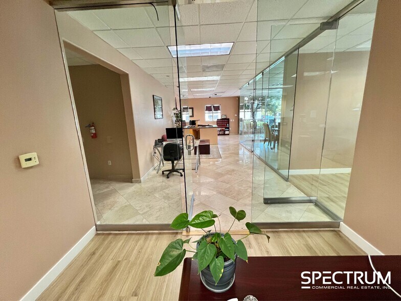 More Photos Of 27893 Smyth Dr, Valencia Office For Lease