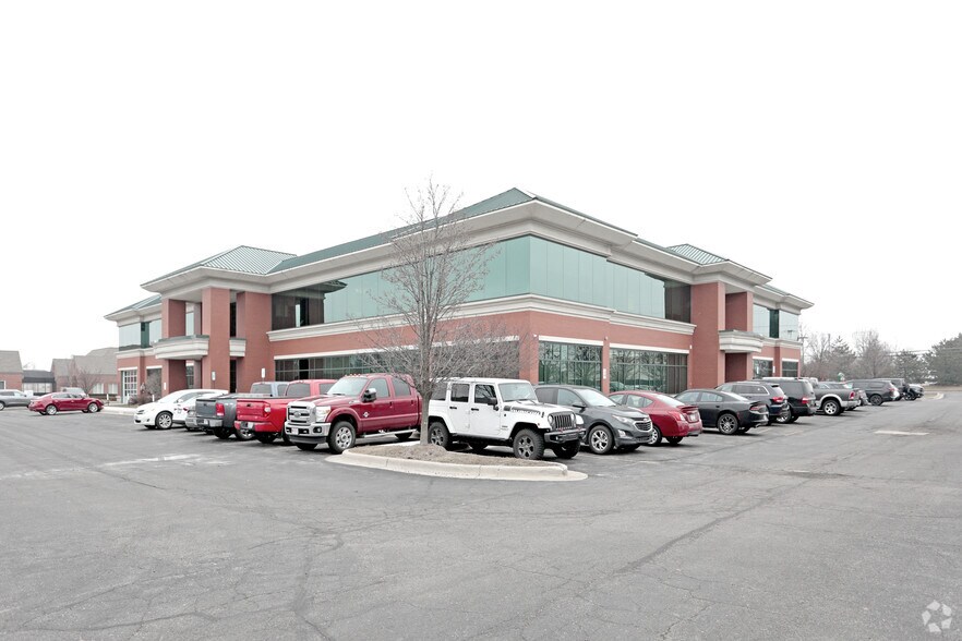38219 Mound Rd, Sterling Heights, MI 48310 Office For Lease