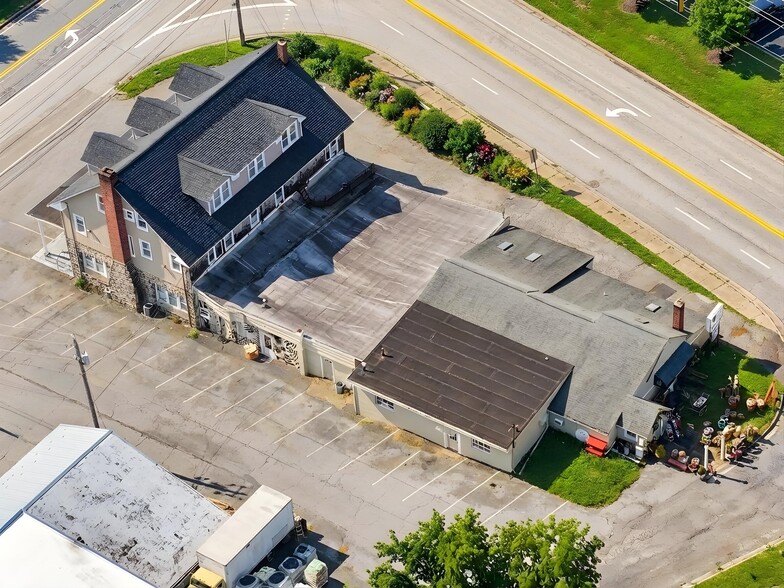 More Photos Of 9090 Frederick Rd, Ellicott City Storefront Retail Residential For Lease