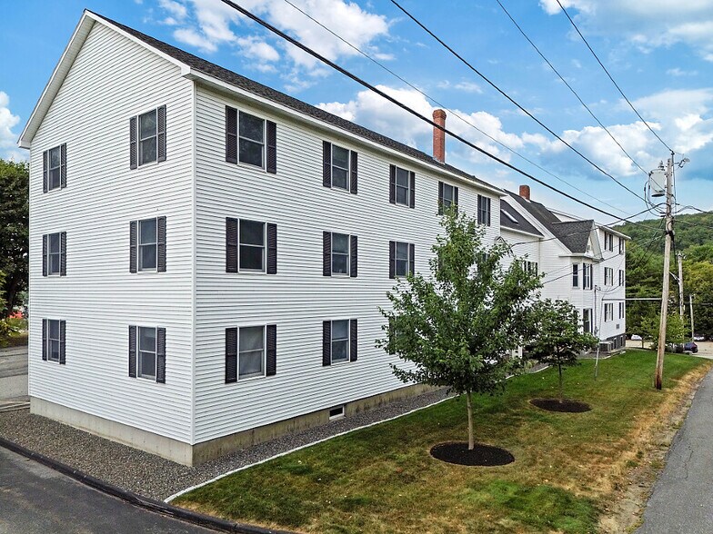 More Photos Of 323 State St, Augusta Office Residential For Sale