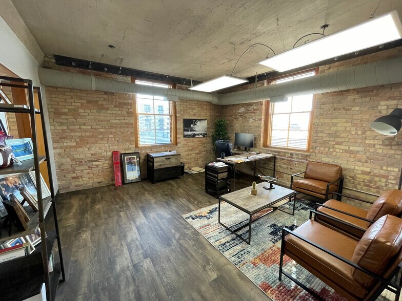 More Photos Of 307 W 200 S, Salt Lake City Office For Lease