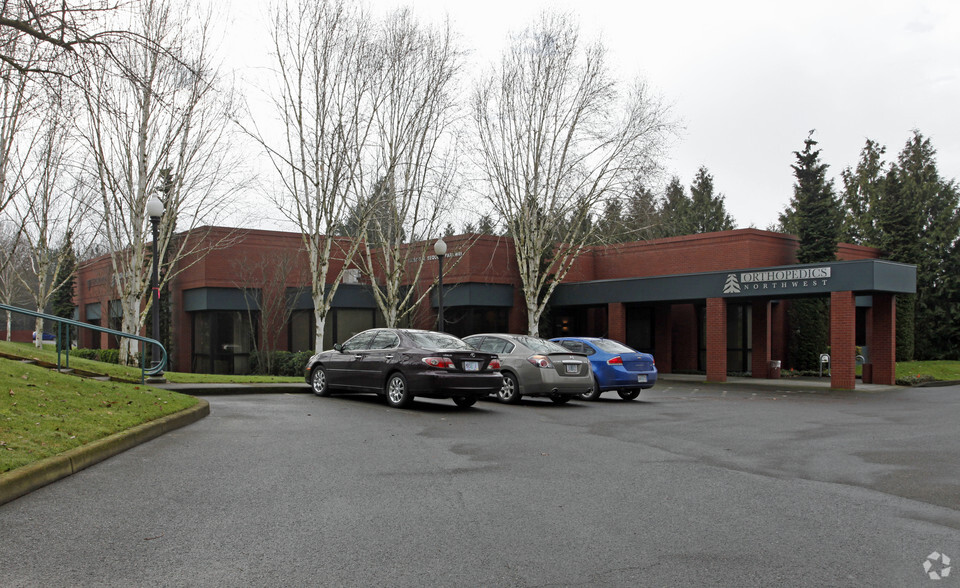 Primary Photo Of 15755 SW Sequoia Pky, Tigard Medical For Lease