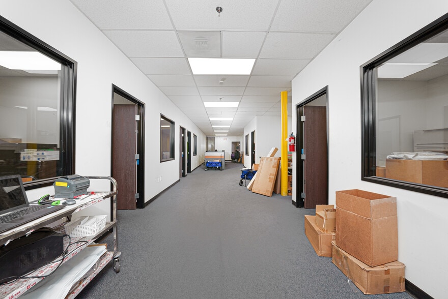 More Photos Of 13360 Molette St, Santa Fe Springs Warehouse For Sale