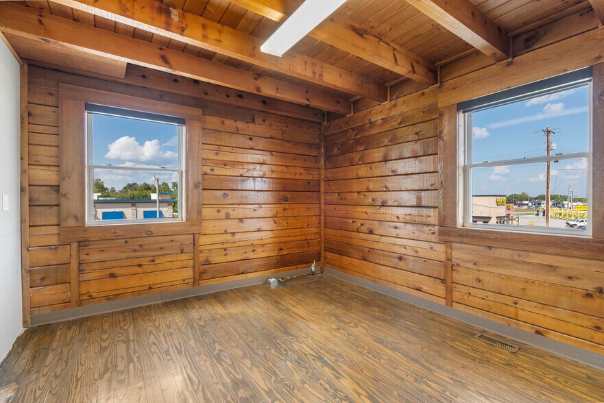 More Photos Of 771 E HWY 54, Camdenton Office For Sale