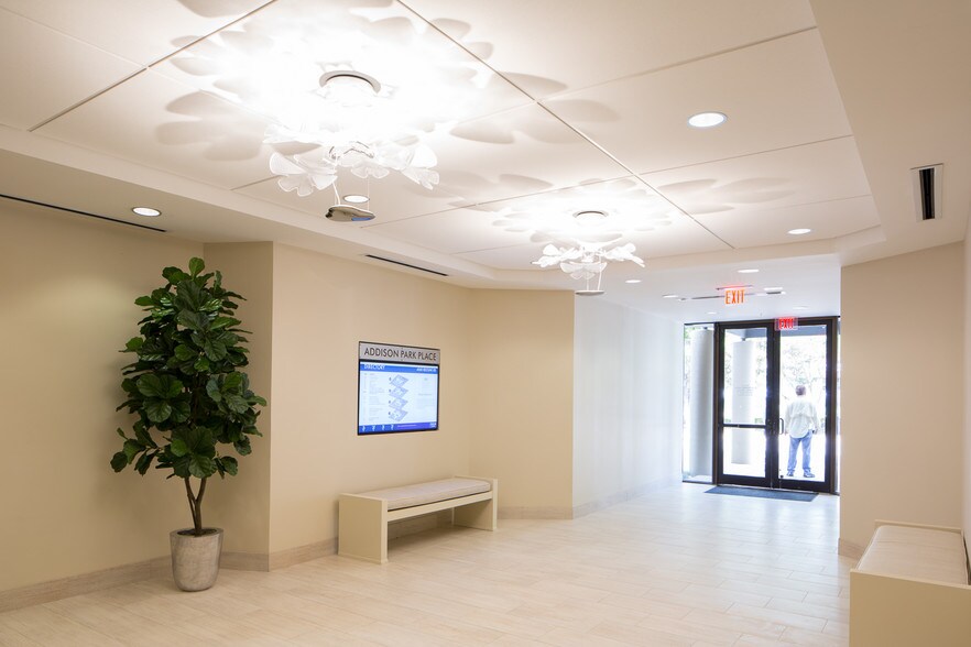 More Photos Of 4560 Belt Line Rd, Addison Medical For Lease