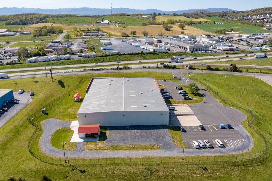 More Photos Of 3900 Early Rd, Harrisonburg Distribution For Lease