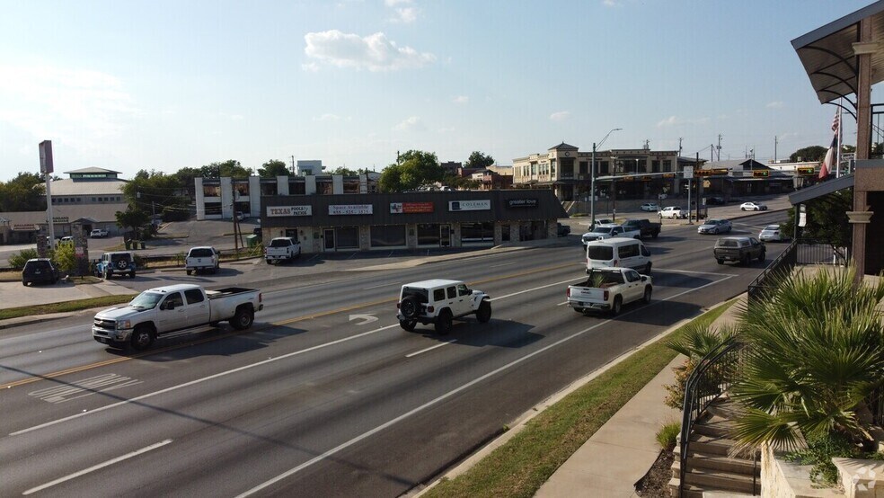 More Photos Of 116 S US Highway 281, Marble Falls Office For Lease