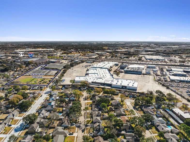 Primary Photo Of 11060 Dorrance ln, Meadows Place Land For Sale