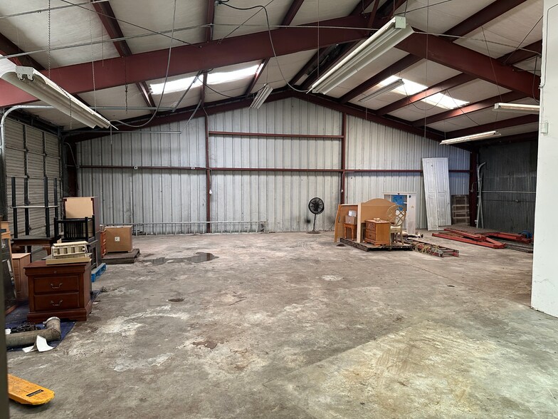 More Photos Of 1240 Filbert St, Stockton Warehouse For Lease