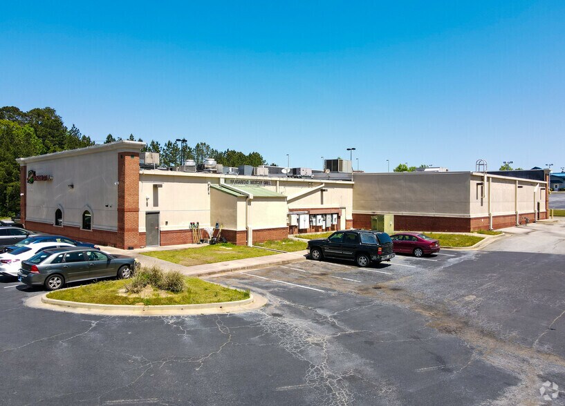 More Photos Of 4685 Presidential Pky, Macon-Bibb Unknown For Lease