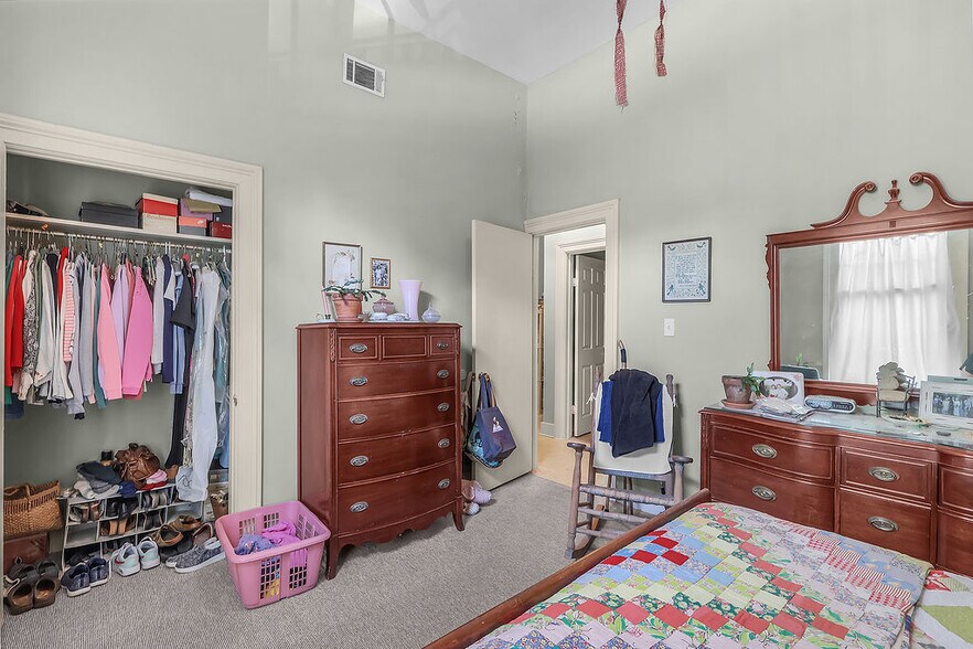 More Photos Of 301 E Henry St, Savannah Multifamily For Sale