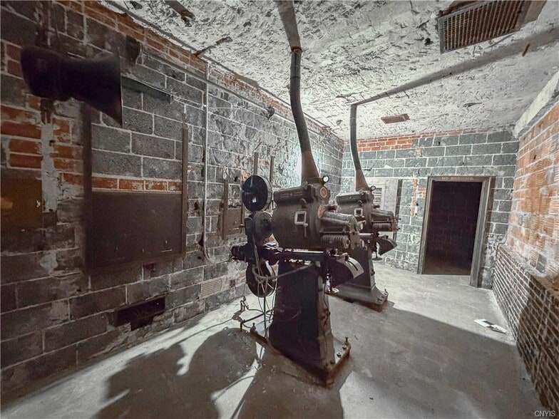 More Photos Of 16 South St, Auburn Theater Concert Hall For Sale