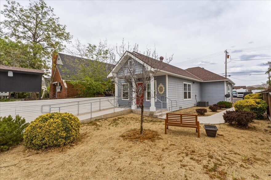 More Photos Of 438 Pyramid Way, Sparks Office For Sale