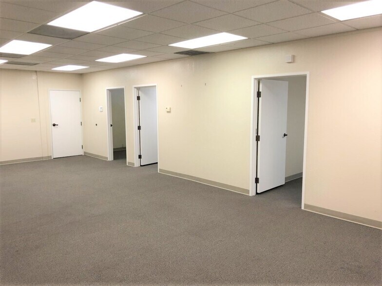 More Photos Of 6151 Fair Oaks Blvd, Carmichael Office For Lease