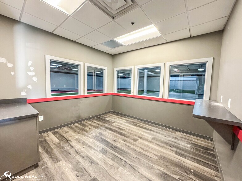 More Photos Of 1839 Buford Hwy, Buford Medical For Lease