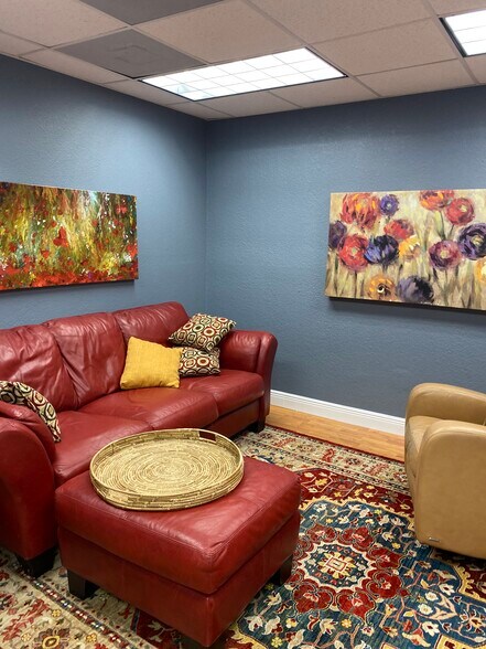 More Photos Of 2627 NE 203rd St, Aventura Office For Lease