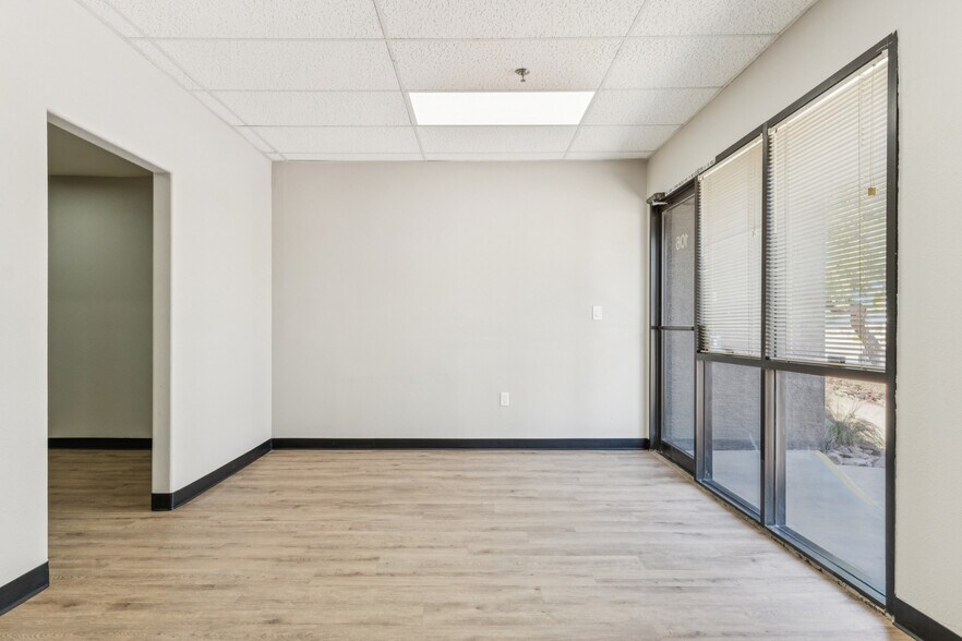 More Photos Of 2209 W 1st St, Tempe Unknown For Lease