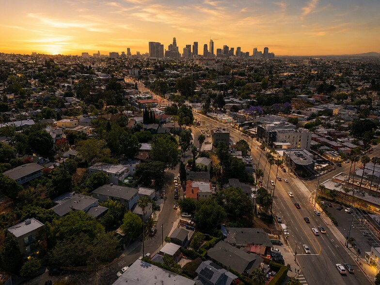 More Photos Of 1217 Westerly Ter, Los Angeles Apartments For Sale