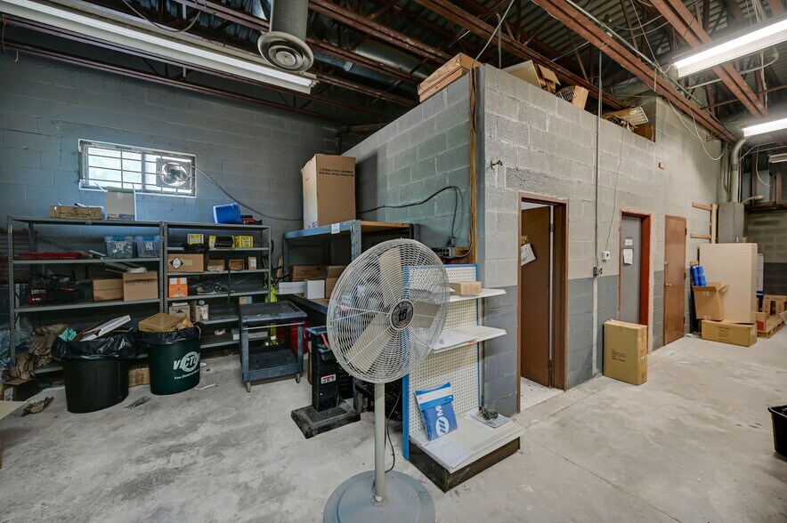 More Photos Of 26 Industrial Rd, West Milford Flex For Lease