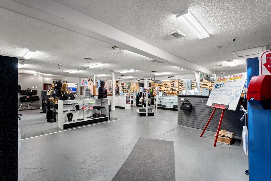 More Photos Of 6123 Ridge Rd, Port Richey Freestanding For Sale