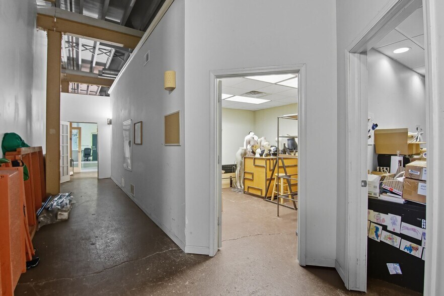 More Photos Of 1157 Concord St, Detroit Light Manufacturing For Sale