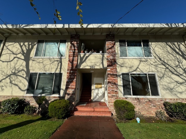 Primary Photo Of 207 7th Ave, San Mateo Apartments For Sale