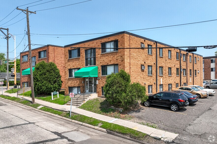 More Photos Of 1634-1642 Eustis St, Lauderdale Apartments For Sale