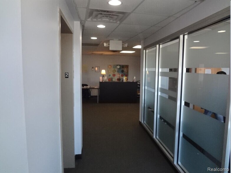 More Photos Of 14541 Mack Ave, Detroit Medical For Sale