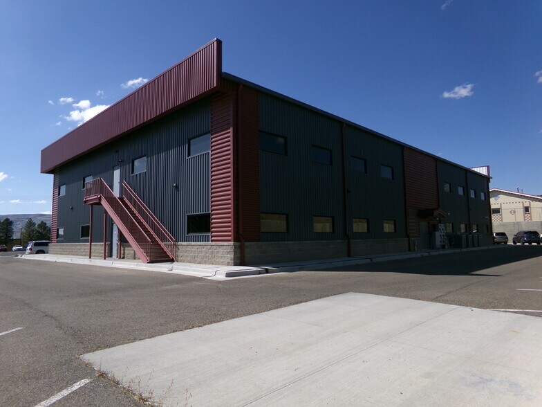 More Photos Of 120 Winston Dr, Rock Springs Office For Sale