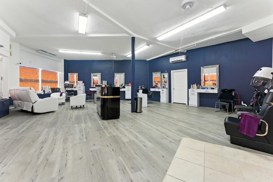 More Photos Of 752 Sumner Ave, Springfield Storefront Retail Office For Sale