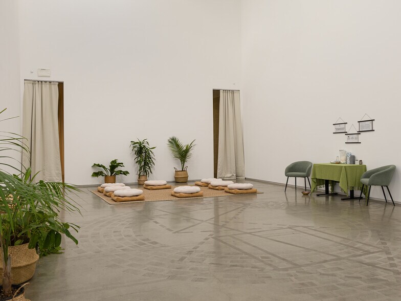 More Photos Of 208 Main St, El Segundo Loft Creative Space For Sale