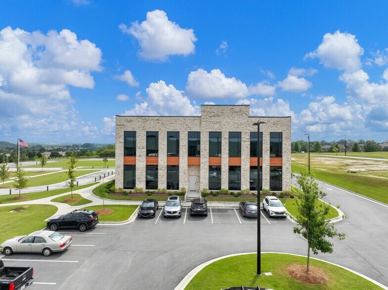 More Photos Of 100 Highpoint Park Way, Braselton Office For Lease
