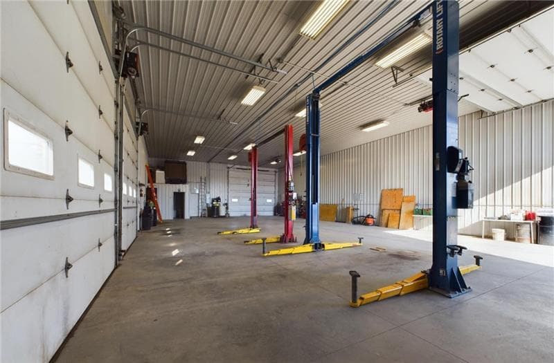 More Photos Of 221 Main St, Jetmore Auto Repair For Sale