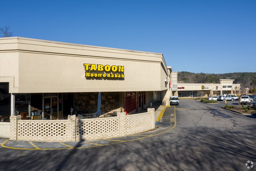 More Photos Of 1550 Montgomery Hwy, Birmingham Restaurant For Lease