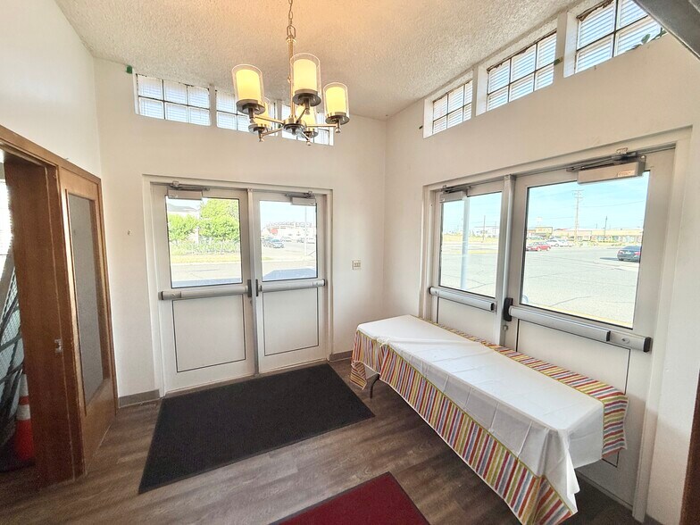 More Photos Of 303 W Clark St, Pasco Religious Facility For Sale