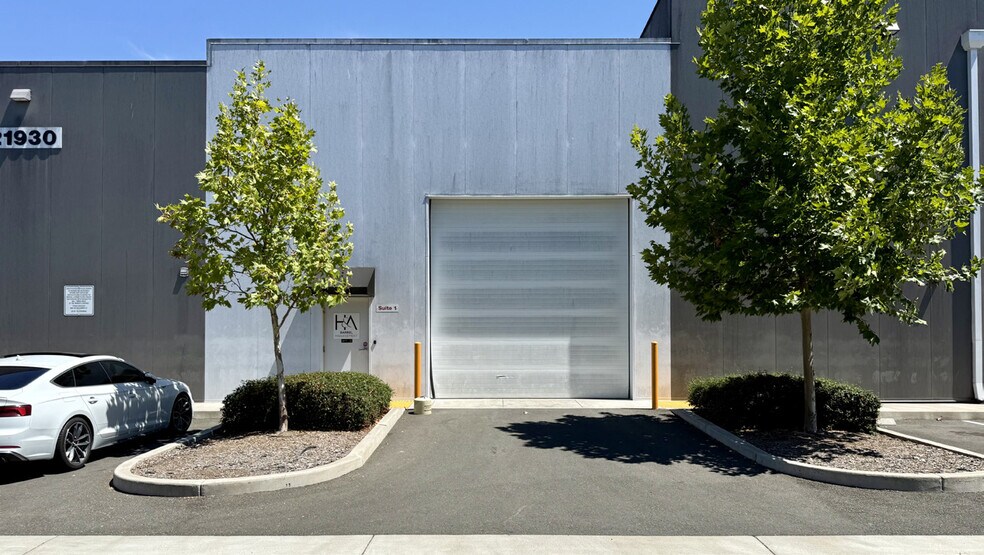 More Photos Of 21930 Carneros Lake Ln, Sonoma Warehouse For Lease